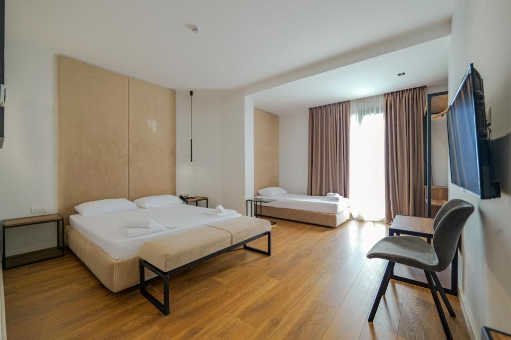 Hotel Central Vlore - 5