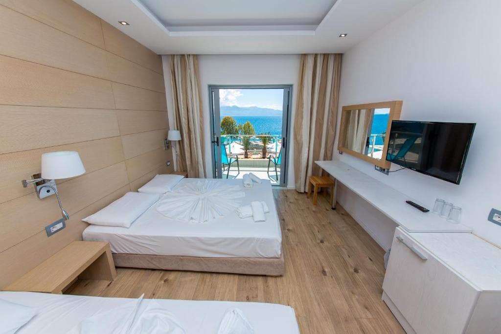 Hotel Saranda Palace - 3