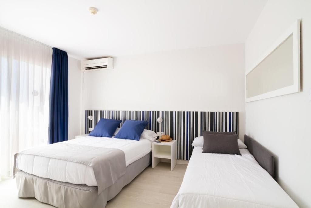 Sejur Costa Brava - Hotel Ibersol Sorra d - 28