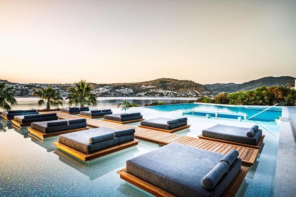 Cape Bodrum Luxury Hotel & Beach - 2
