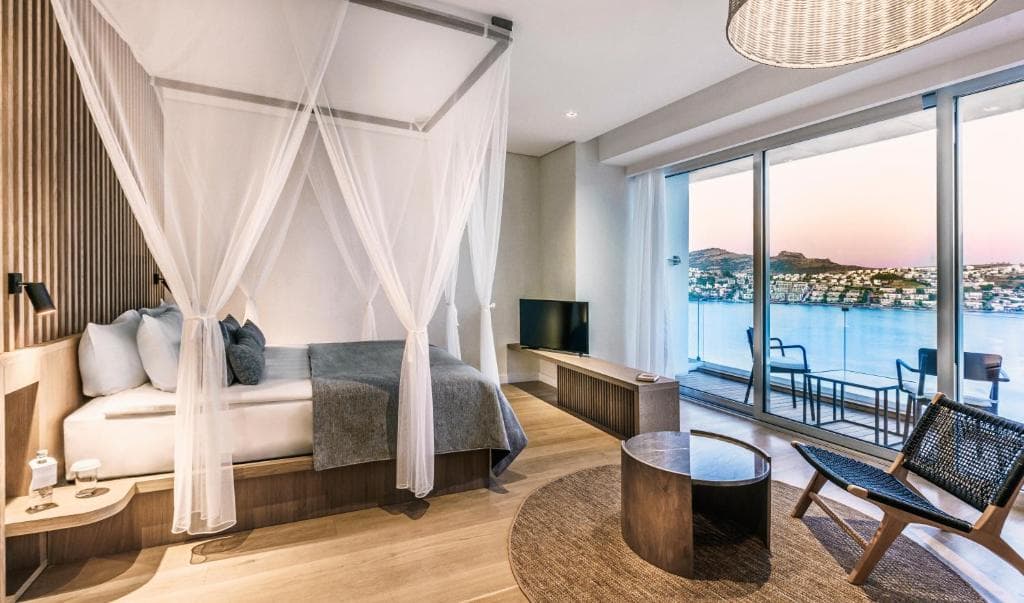 Cape Bodrum Luxury Hotel & Beach - 4