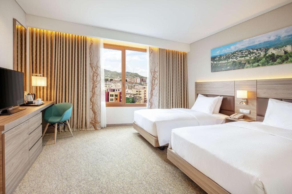 Hotel Garden Inn Hilton Tirana - 8