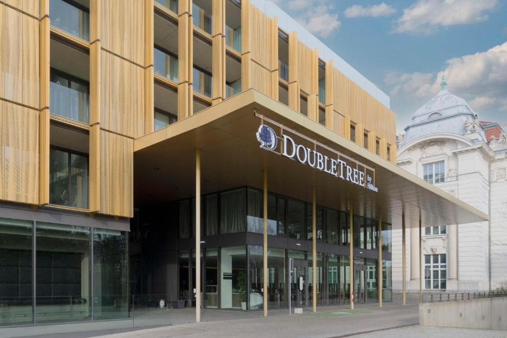 DoubleTree by Hilton Vienna Schonbrunn - 1