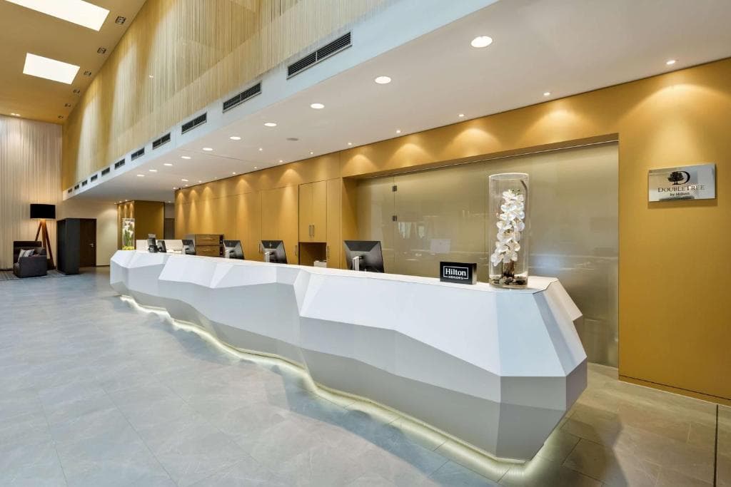 DoubleTree by Hilton Vienna Schonbrunn - 14