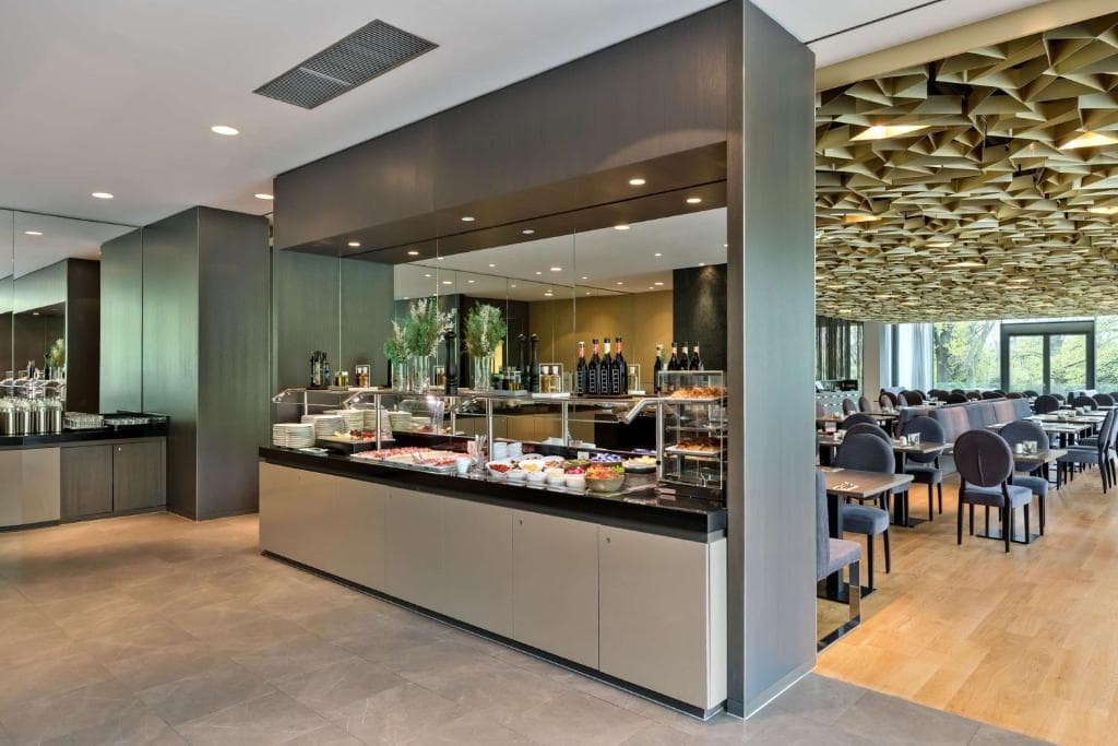 DoubleTree by Hilton Vienna Schonbrunn - 23
