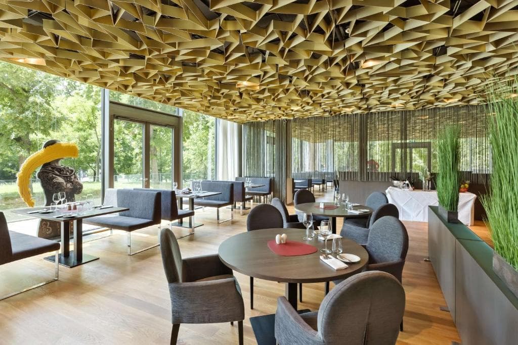 DoubleTree by Hilton Vienna Schonbrunn - 30