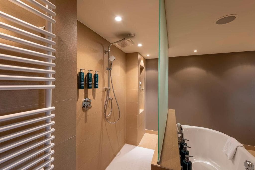 DoubleTree by Hilton Vienna Schonbrunn - 38