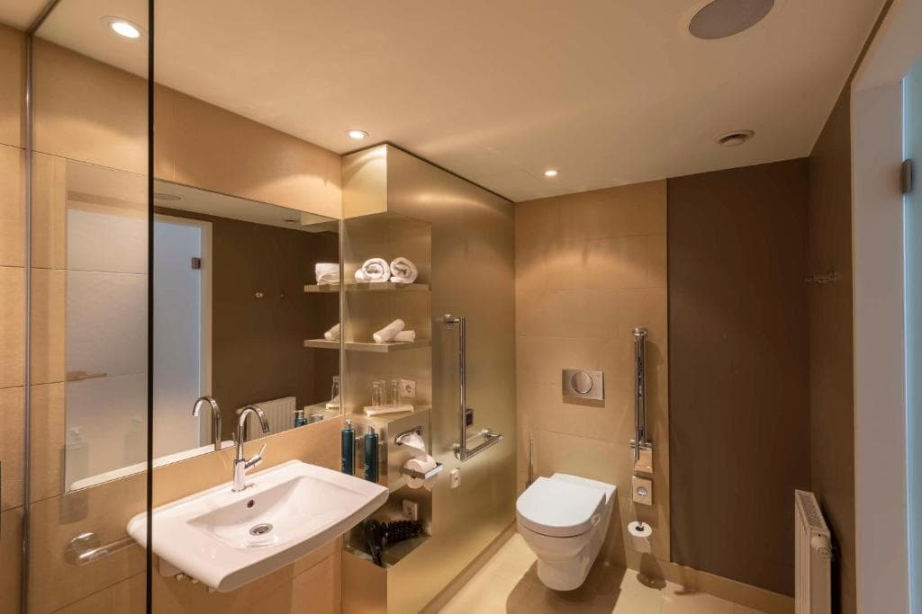 DoubleTree by Hilton Vienna Schonbrunn - 41
