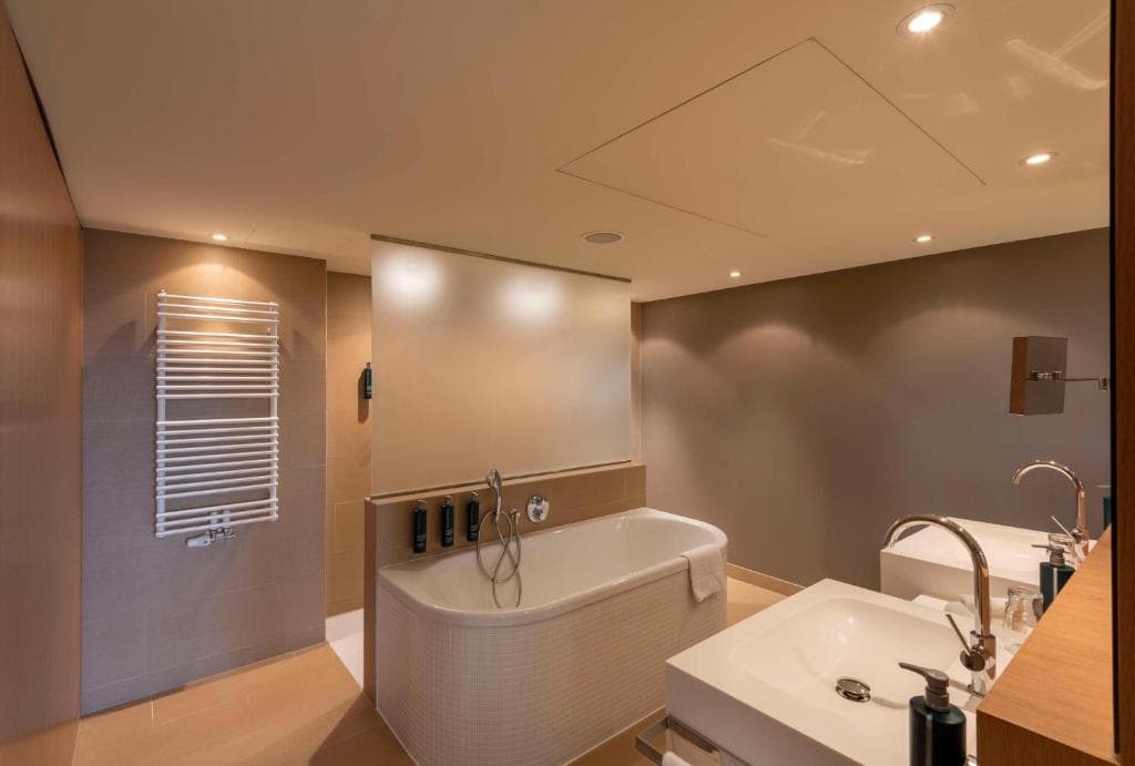 DoubleTree by Hilton Vienna Schonbrunn - 43