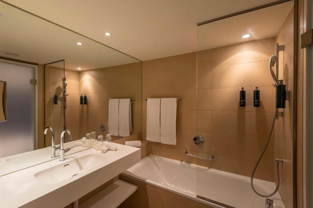 DoubleTree by Hilton Vienna Schonbrunn - 45