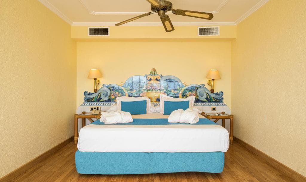 Blue Sea Costa Bastian - 10