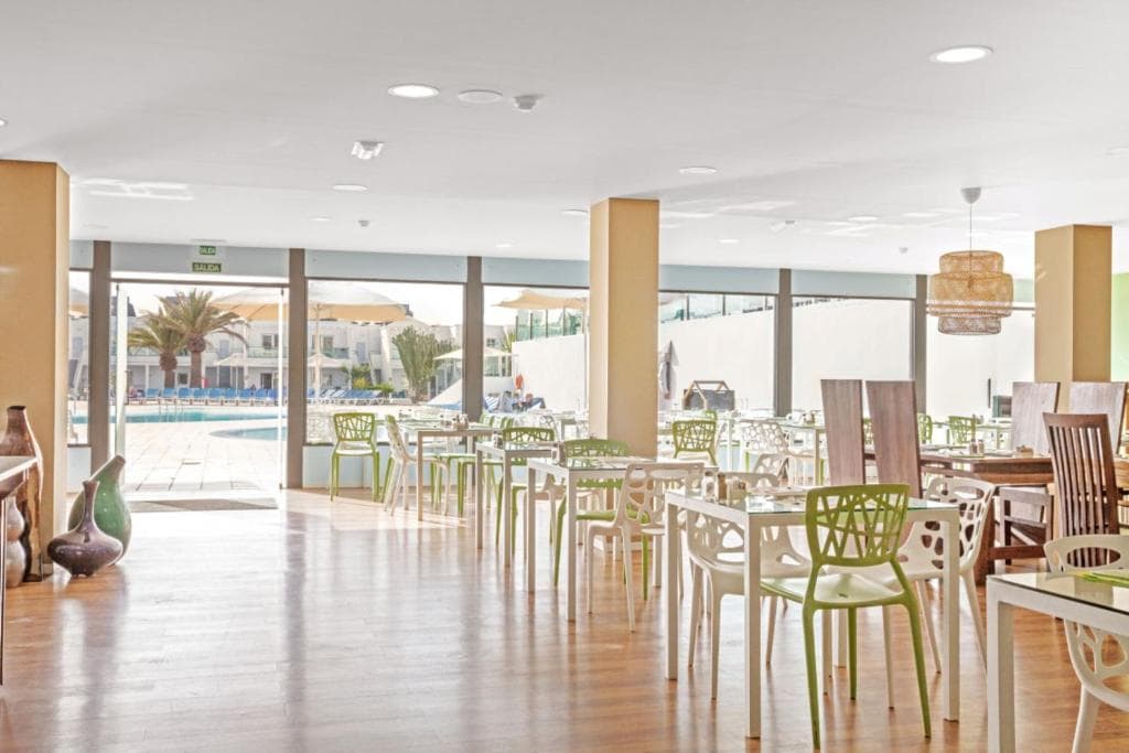 Hotel Plaza Palmeras - 10