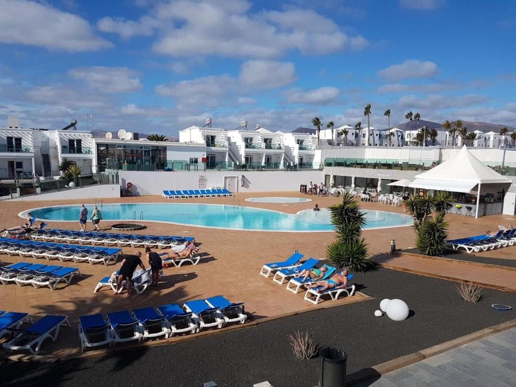 Hotel Plaza Palmeras - 40