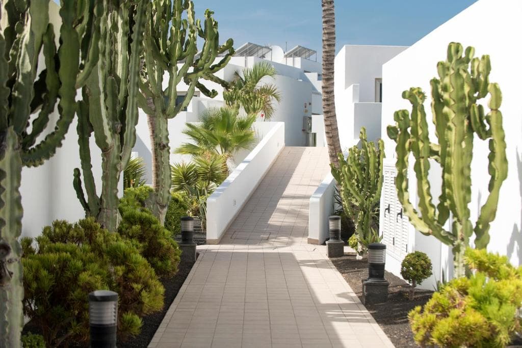 Hotel Las Costas - 40