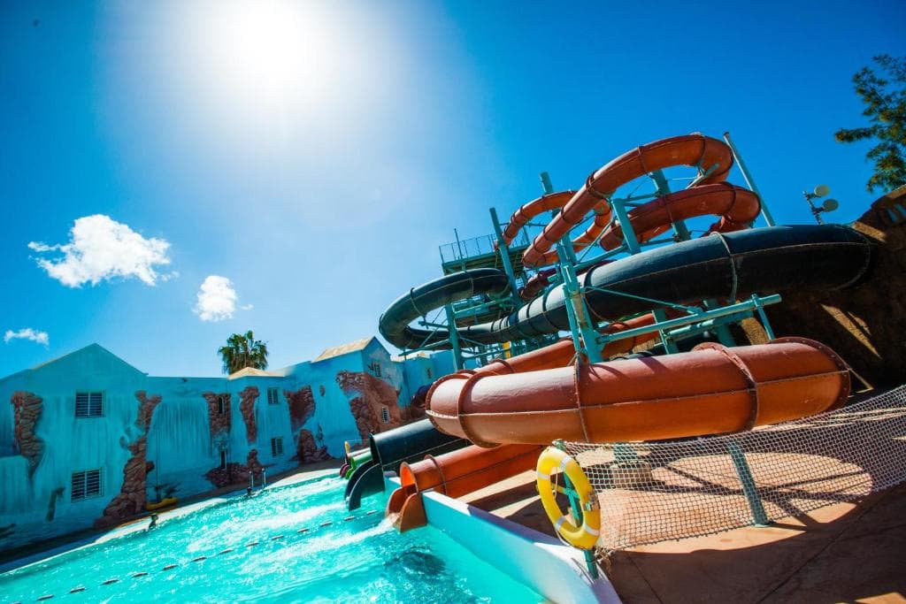 Paradise Island HL - 30