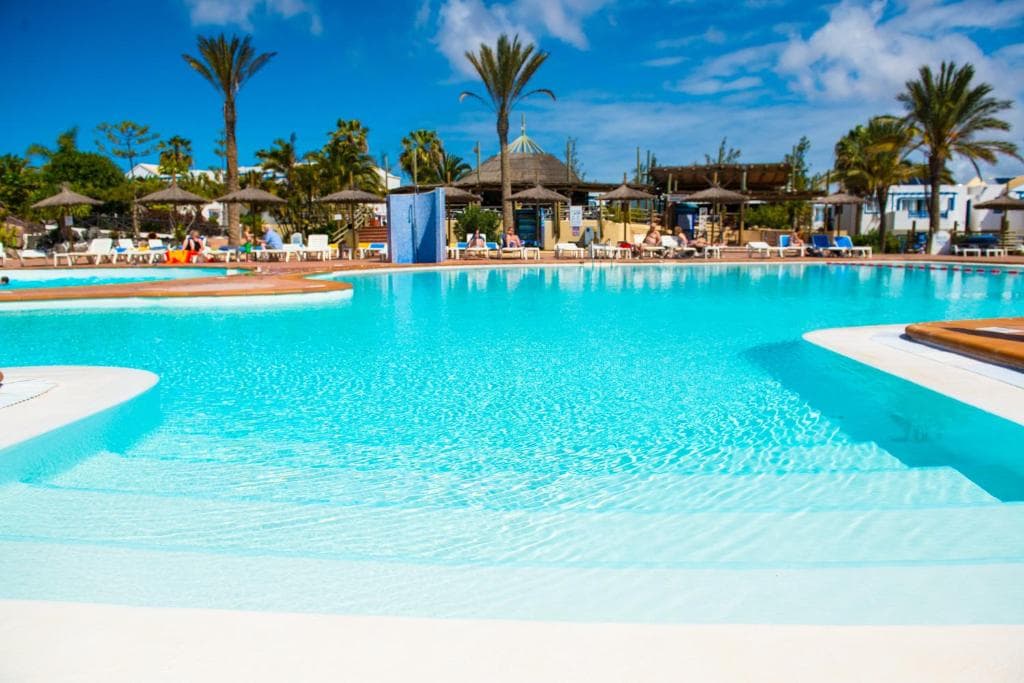 Paradise Island HL - 37