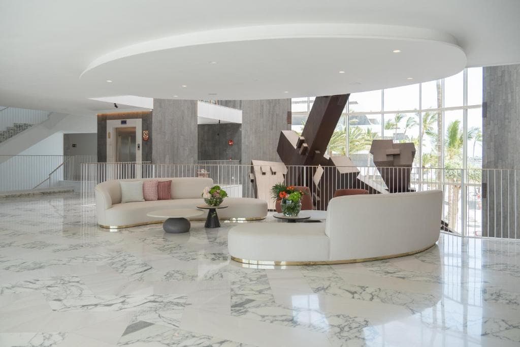 Plus Fariones Suite Hotel - 22