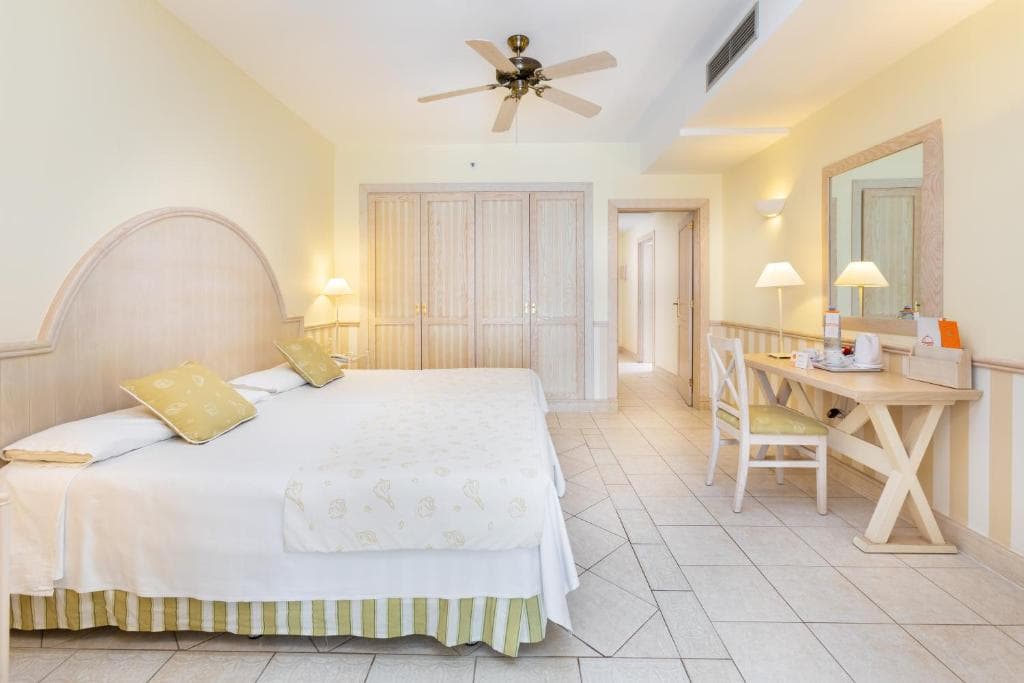 Gran Castillo Tagoro Family & Fun Playa Blanca - 8