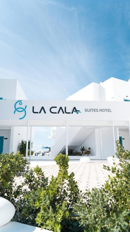 La Cala Suites Hotel - 12