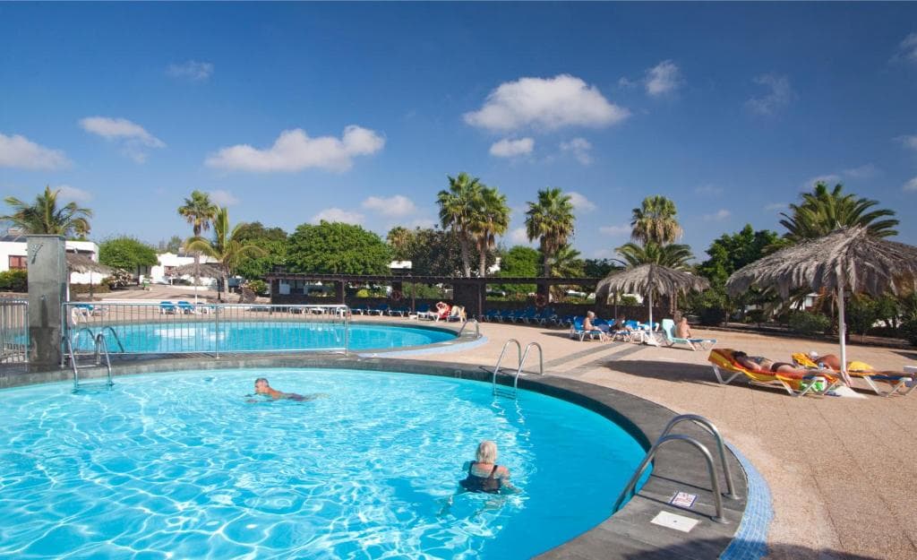 Bungalows Playa Limones - 1