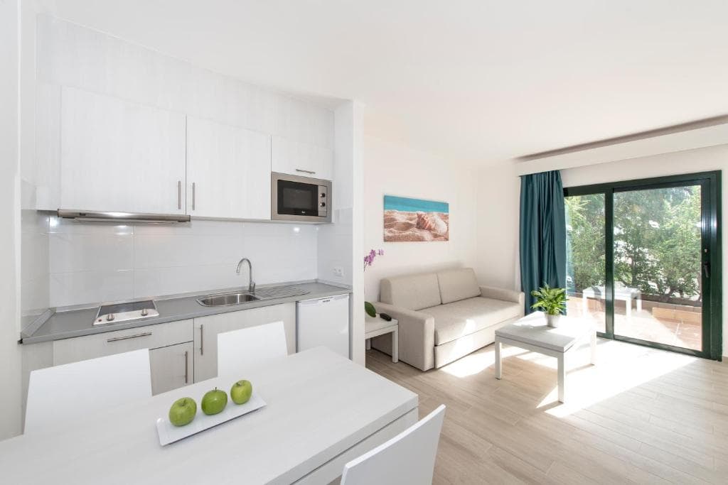 Hotel THB Flora - 11