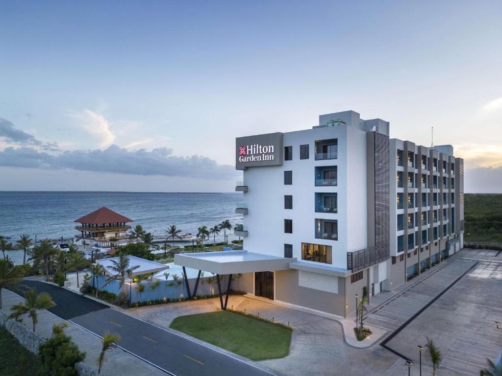 Hilton Garden Inn La Romana - 1