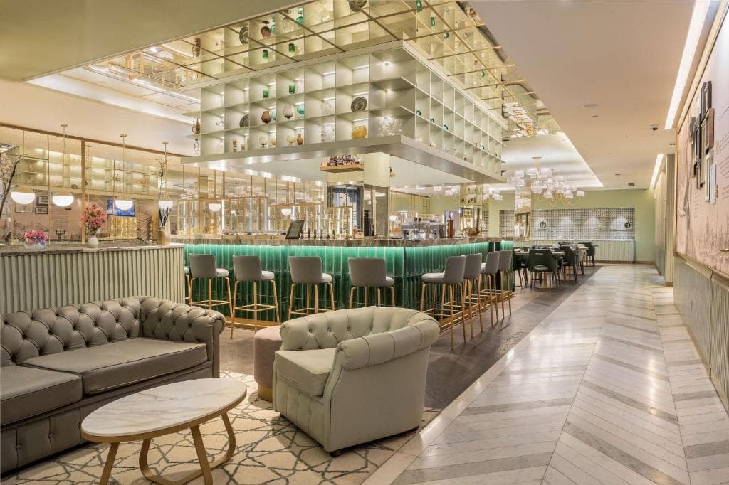 The Emerald House Lisbon, Curio Collection by Hilton - 2