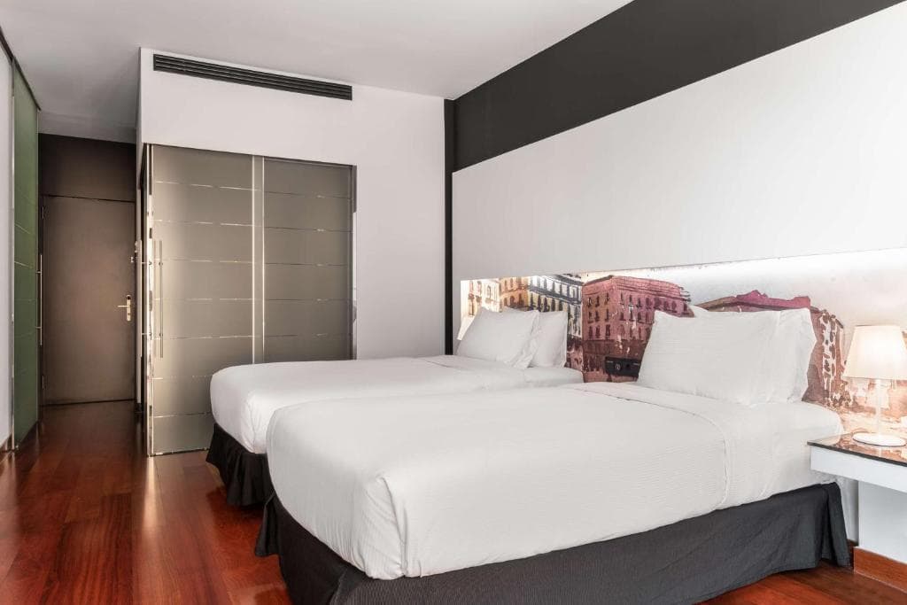 Hilton Madrid Airport - 27