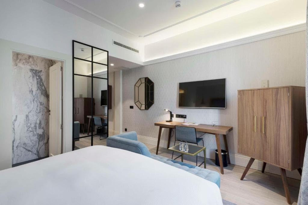 DoubleTree by Hilton Madrid - Prado - 36