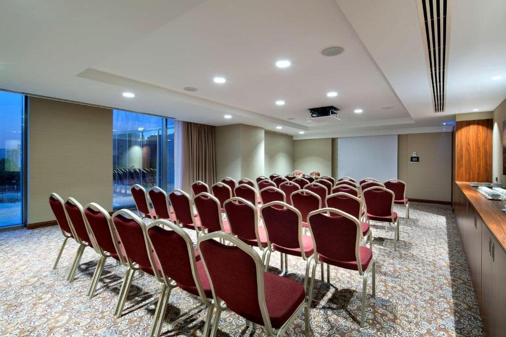 Hilton Garden Inn Istanbul Beylikduz - 40