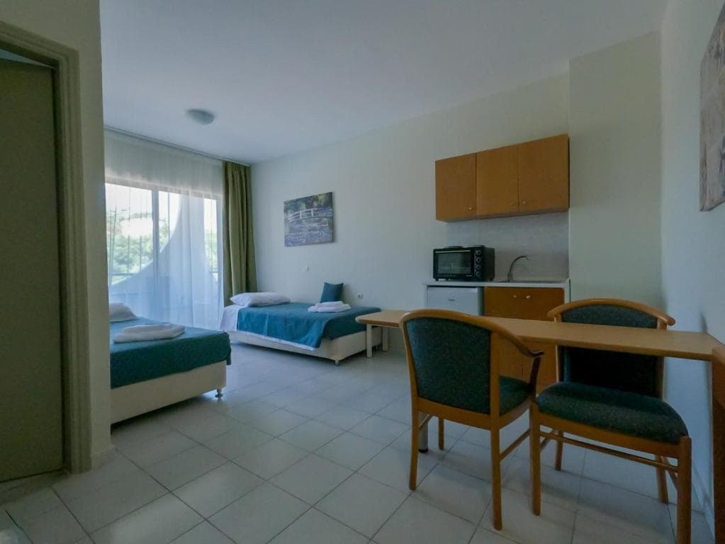 Ivory Hotel - 59
