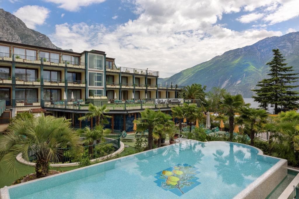 Hotel Alexander - 1