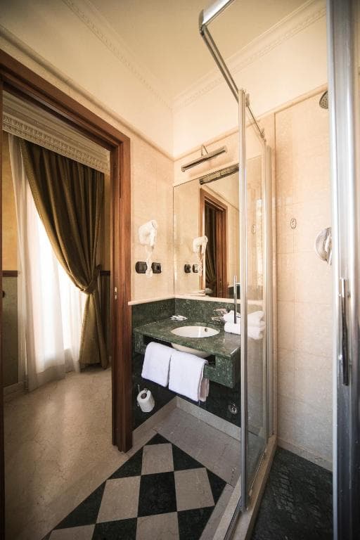 Hotel Donatello - 16
