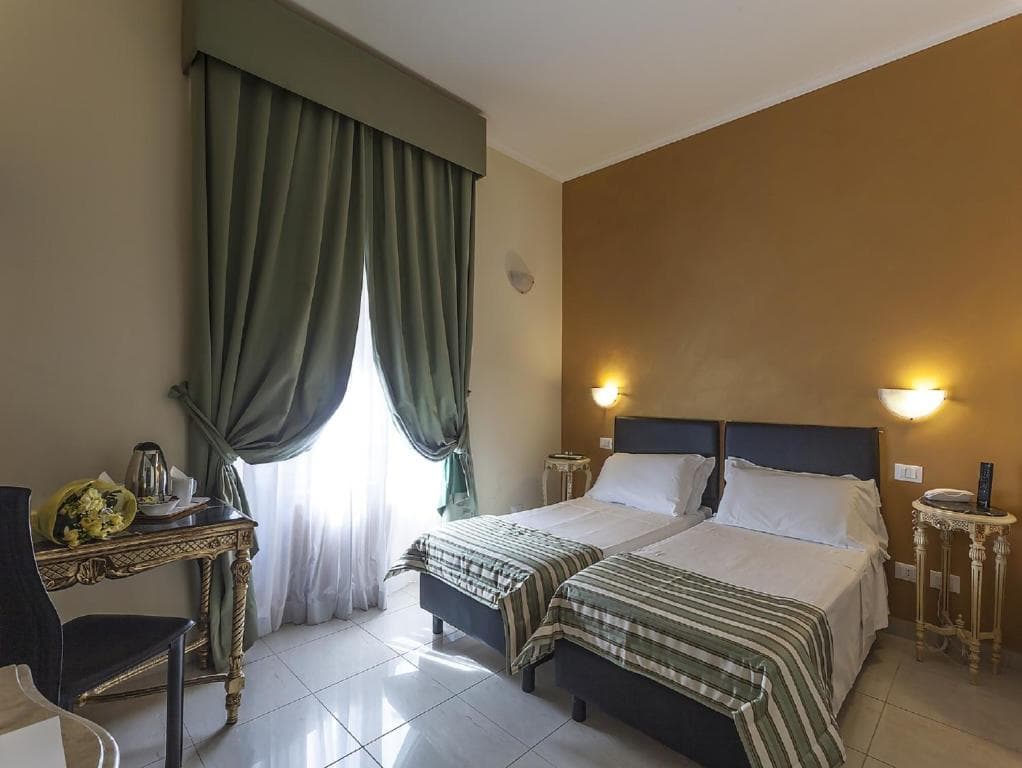 Hotel Regina Giovanna - 3