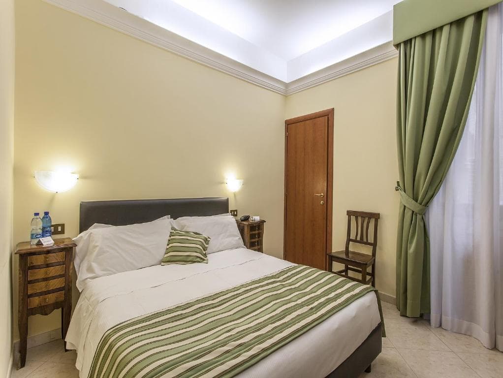 Hotel Regina Giovanna - 13