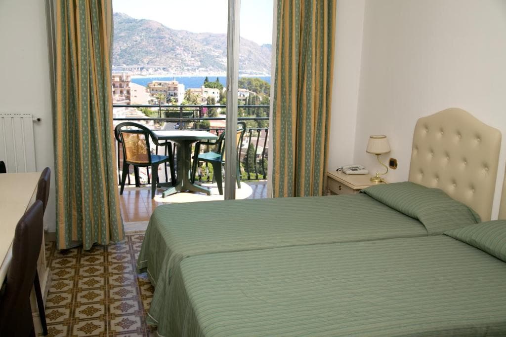 Hotel Villa Bianca - 10