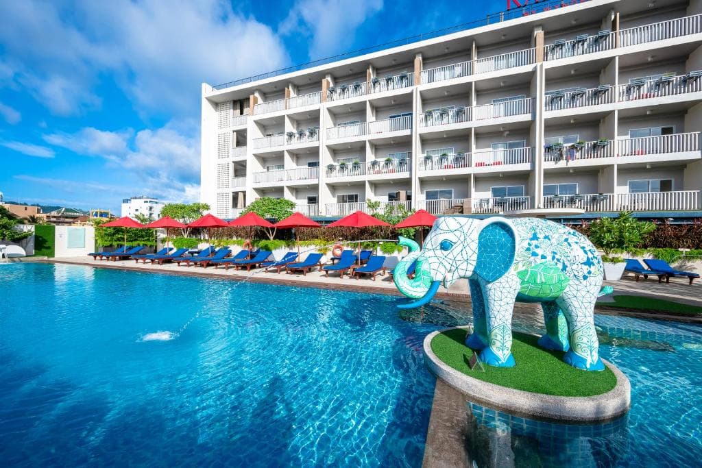 Ramada by Wyndham Phuket Deevana - 1