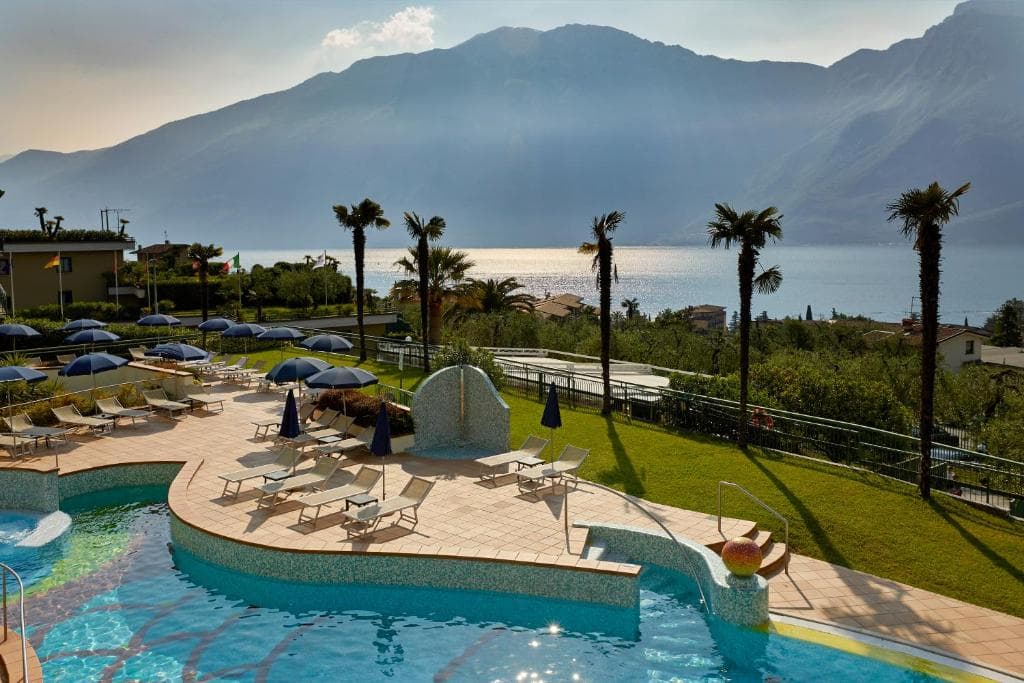 Royal Village Hotel - 1