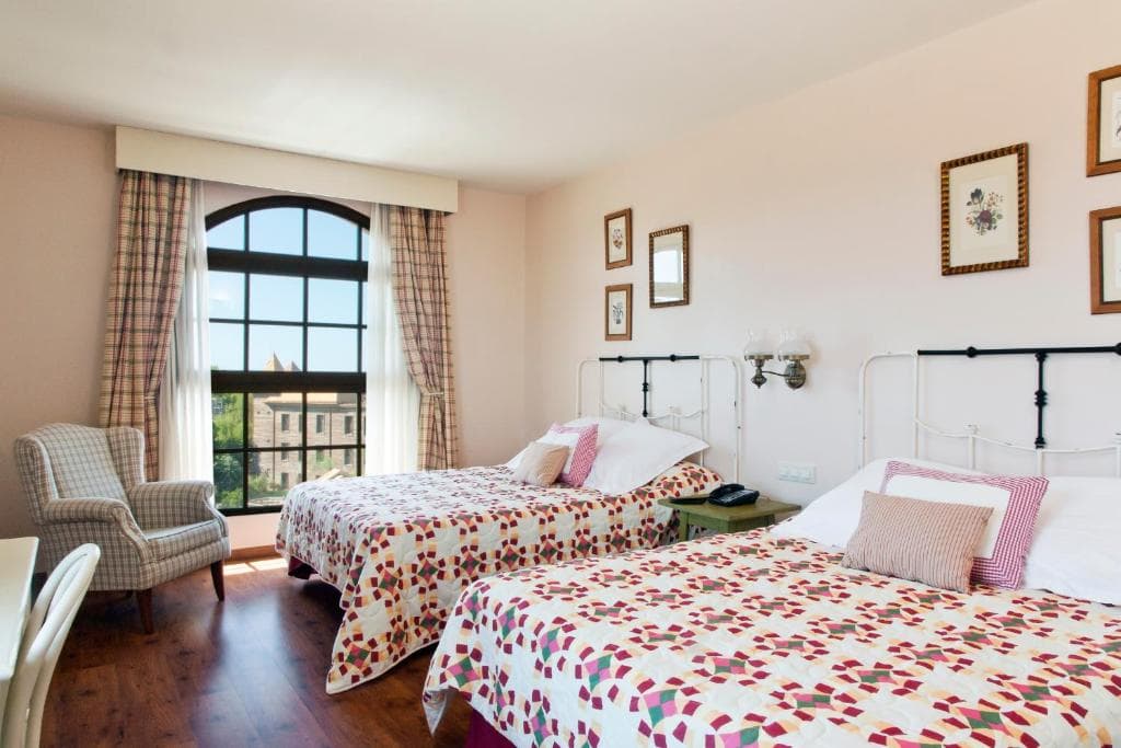 Barcelona - Hotel Gold River at PortAventura World - 2
