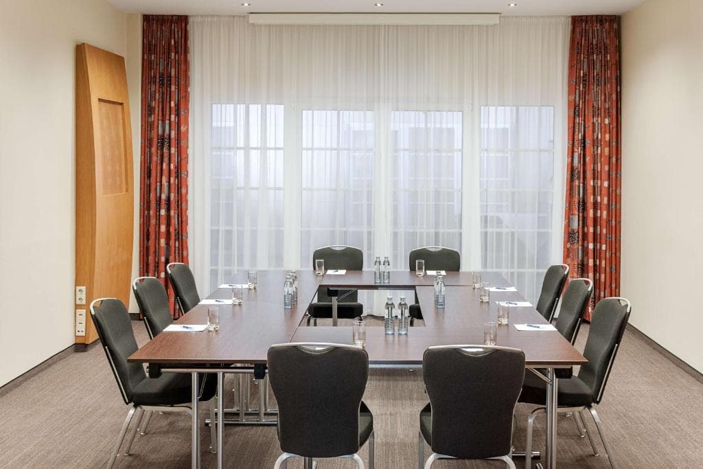 NH Vienna Airport Conference Center - 45