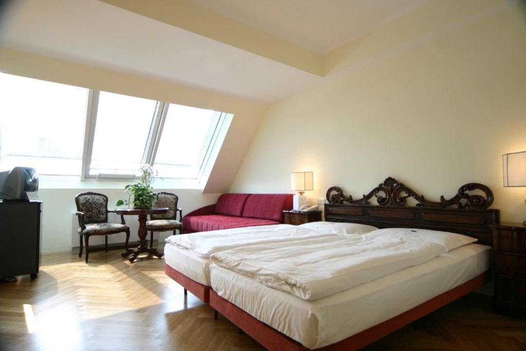Hotel Royal Viena - 23
