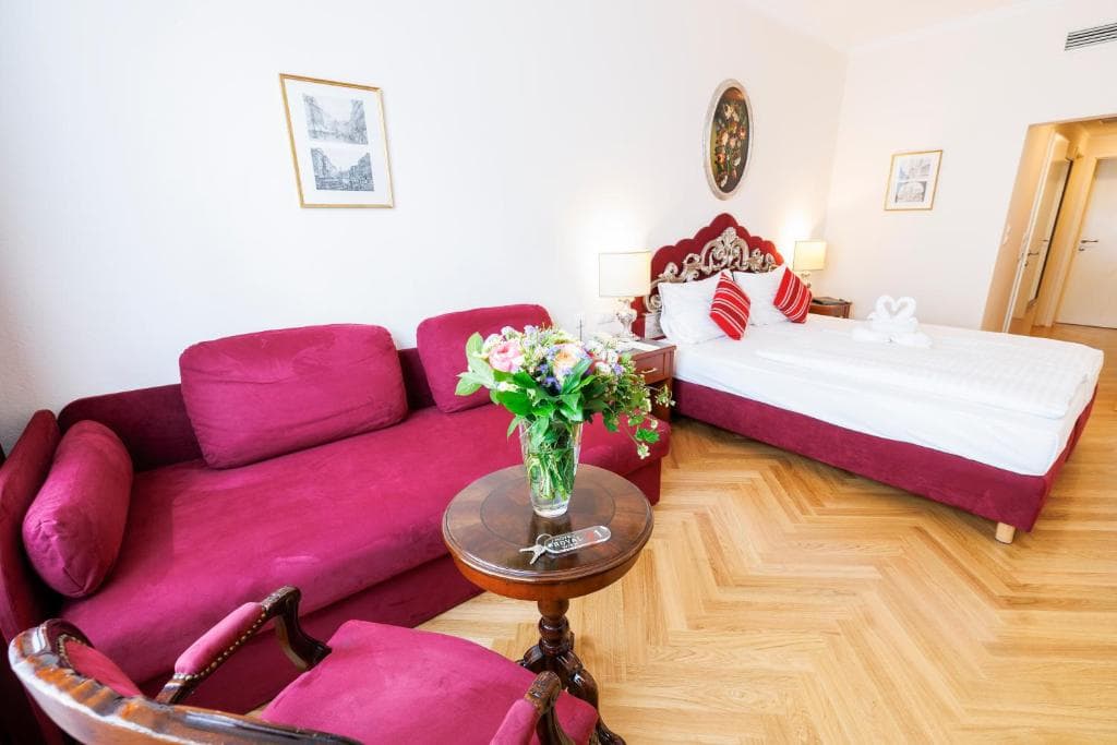 Hotel Royal Viena - 25