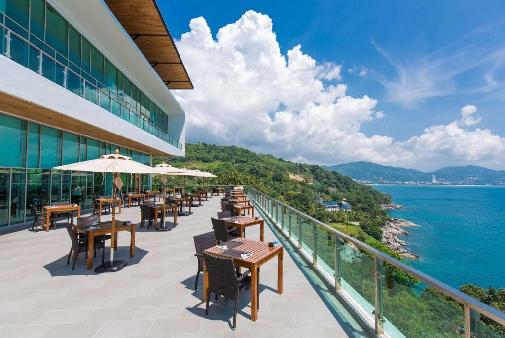 Wyndham Grand Phuket Kalim Bay - 12