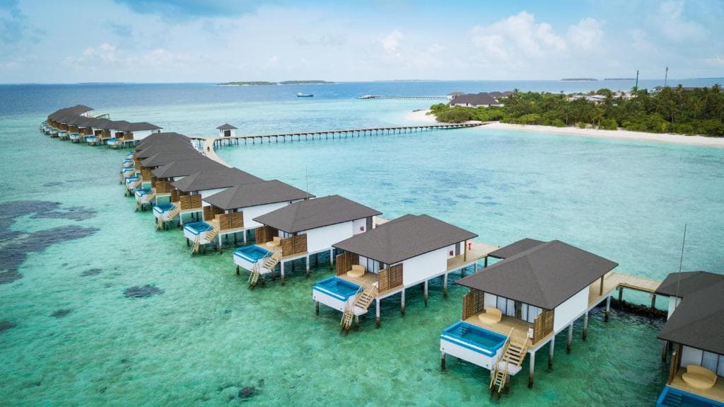 ROBINSON NOONU Resort - 1