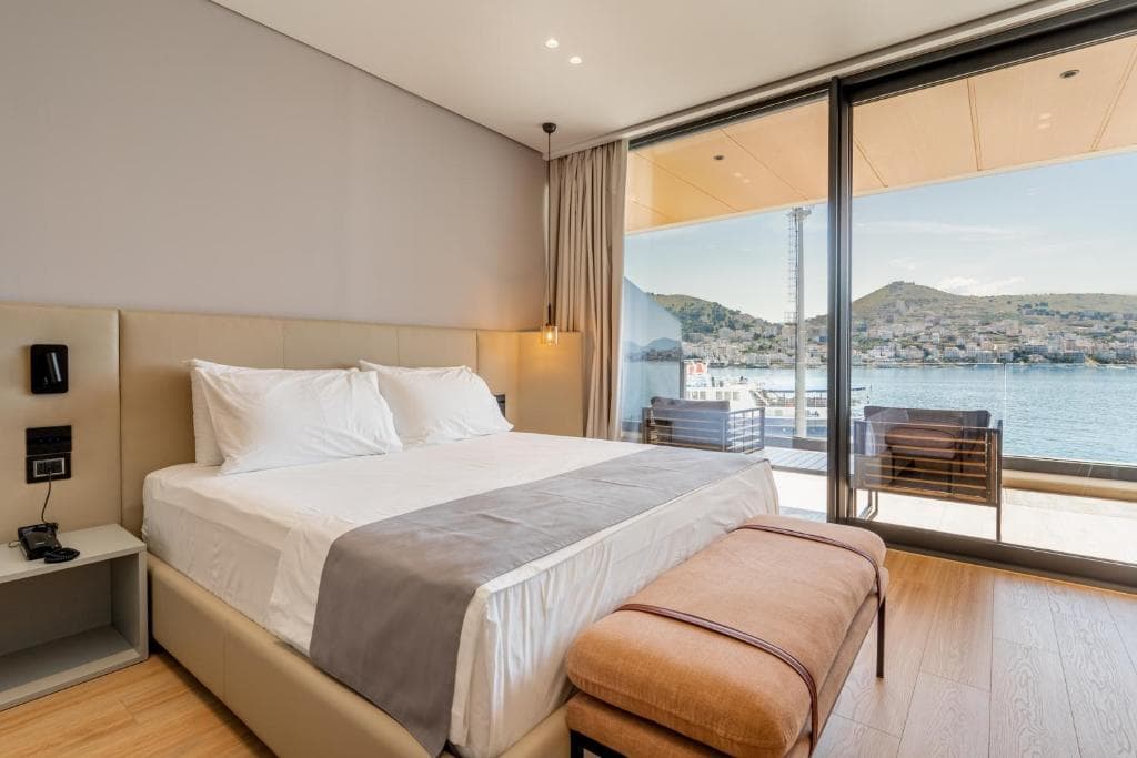 Hotel Yacht Premium - 12