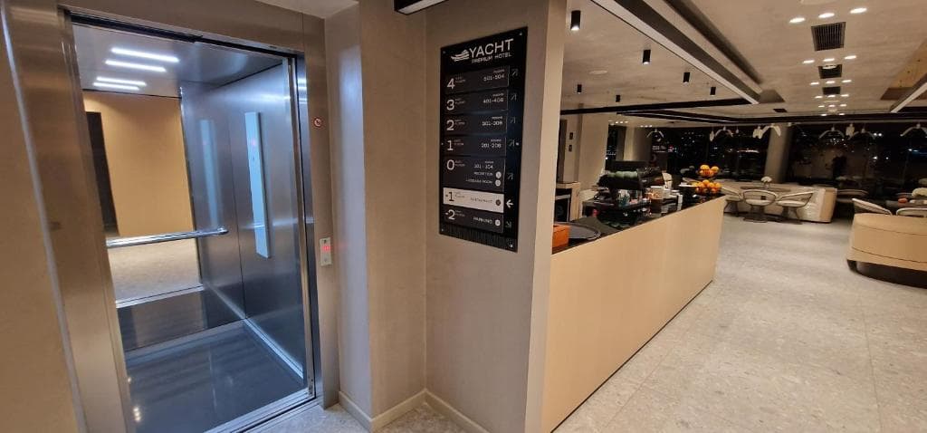 Hotel Yacht Premium - 25
