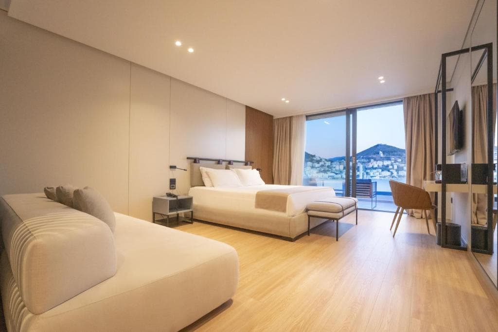Hotel Yacht Premium - 40