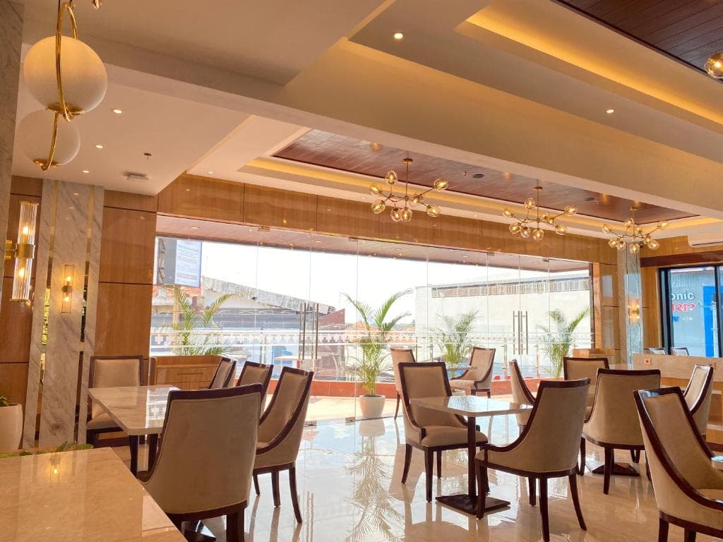 City of Aventus Hotel - Denpasar - 35