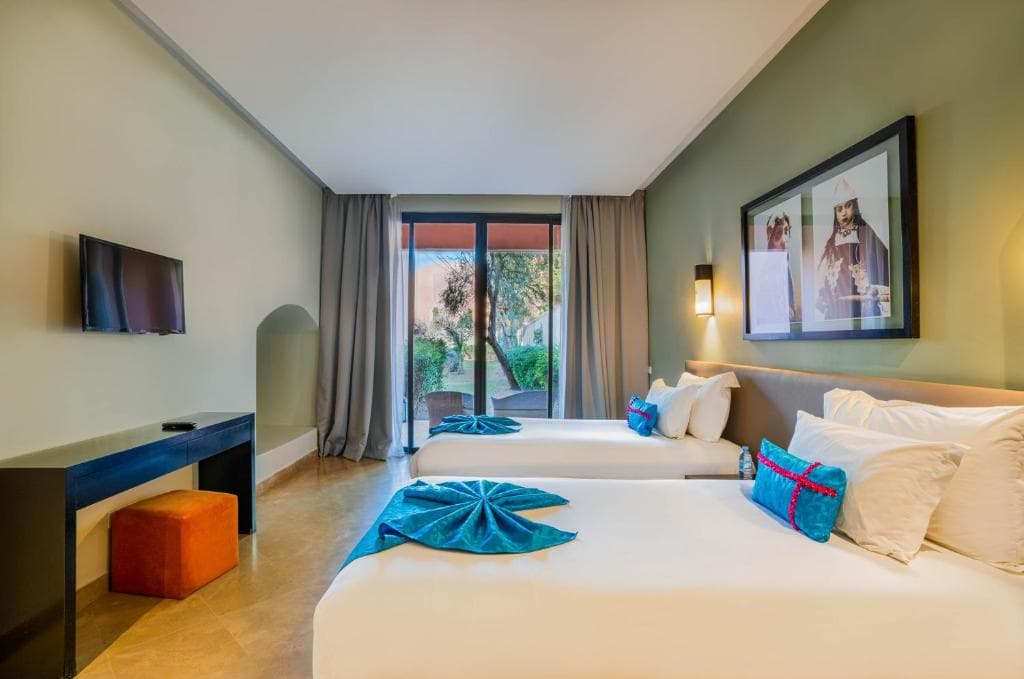 Al Maaden Villa Hotel & Spa - 2