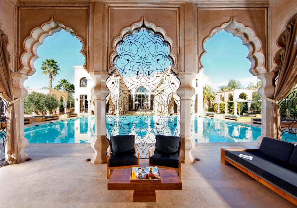 Palais Namaskar - 5